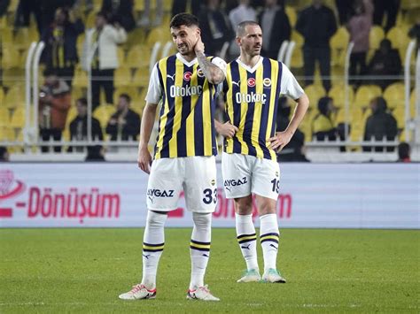Fenerbahçe’de Avrupa listesine 3 oyuncu eklendi